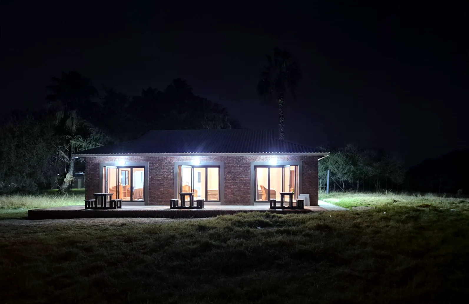 Lodge and chalet grounds at Inkerbos Game Lodge